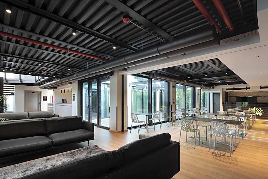 VERSOVERDE HOTEL Alzaia Naviglio Grande