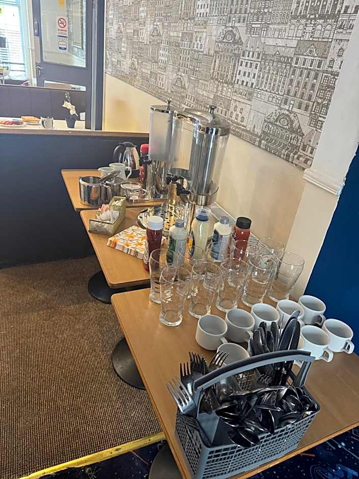 The Shores Hotel, Central Blackpool