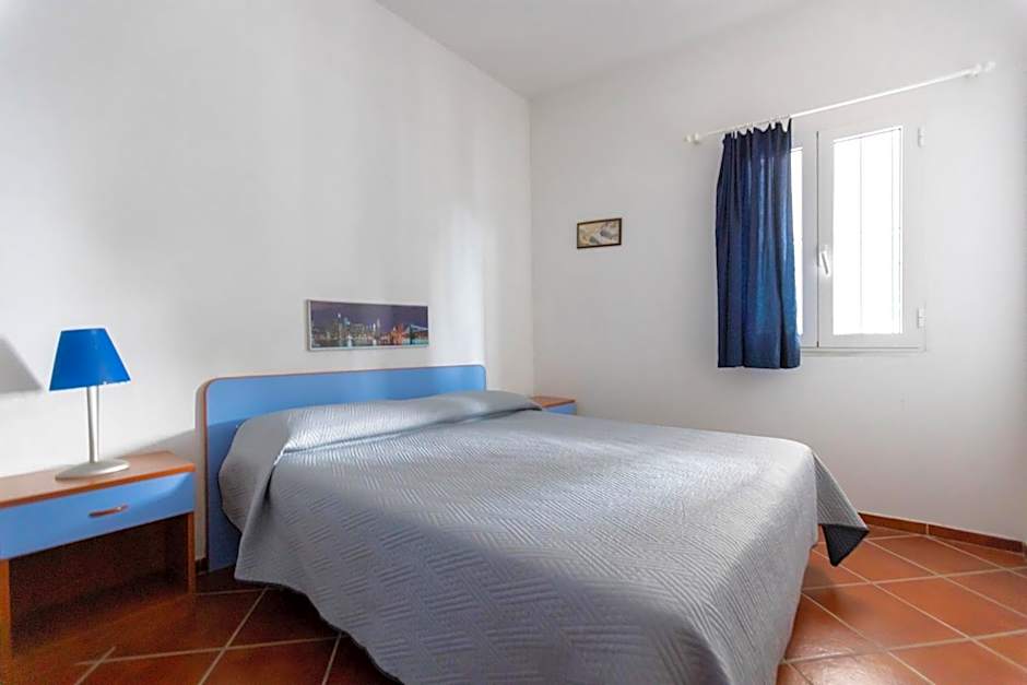 RESIDENCE EMARINE con SERVIZIO SPIAGGIA INCLUSO