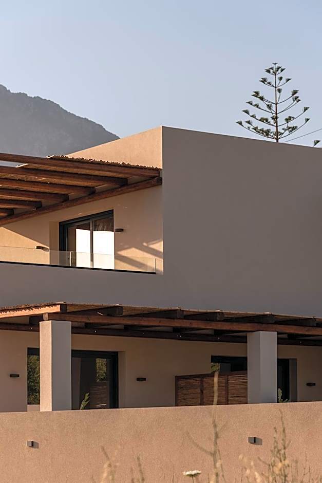 KYMANI Boutique Hotel & Suites