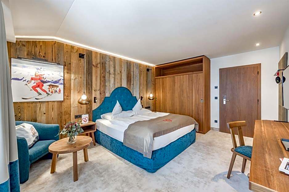 Superior Hotel Edelweiss