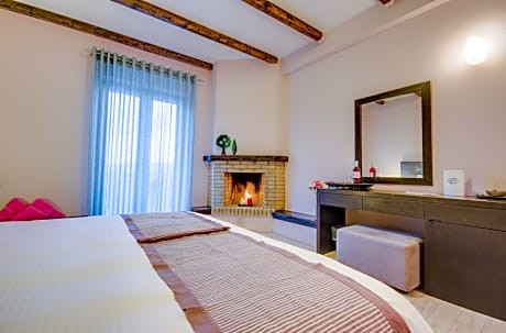 Pool Level Double or Twin Room