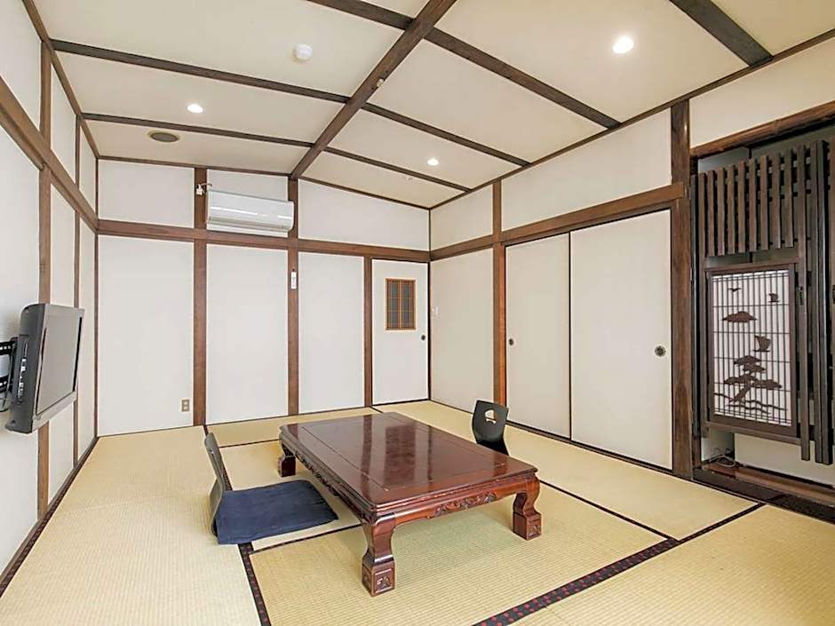 Hatsuneso Shinkan