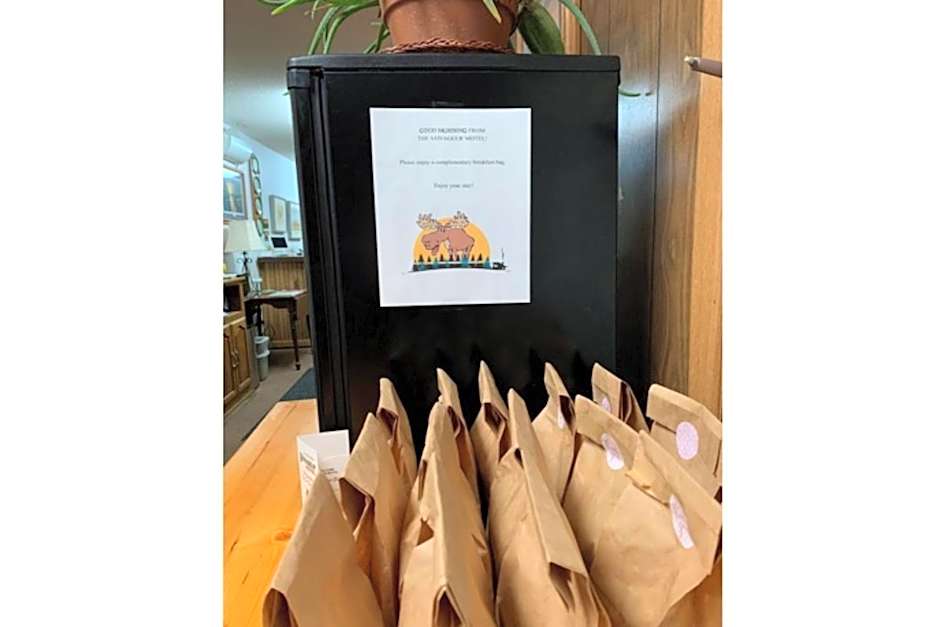 Love Hotels Voyageur by OYO at International Falls MN