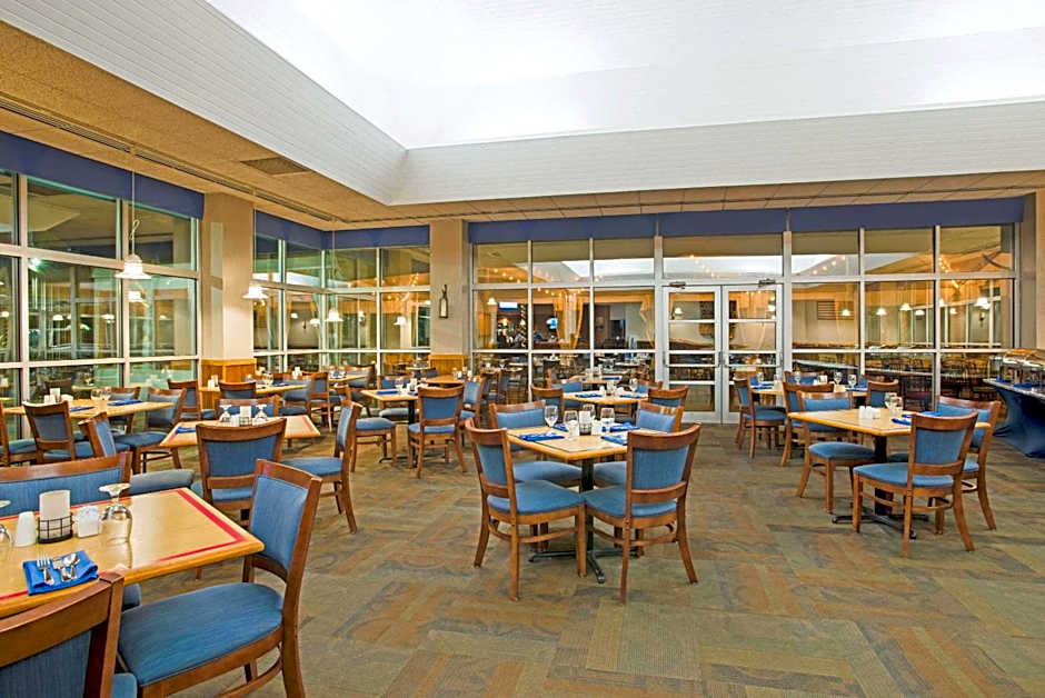 41 Lakefront Hotel, Trademark Collection by Wyndham