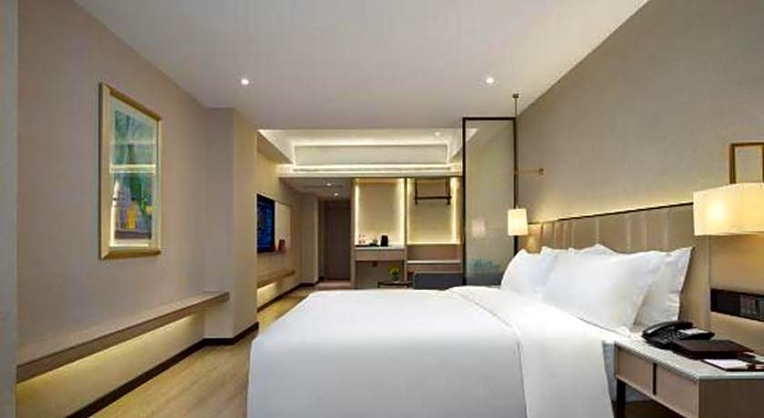 Borrman Hotel Golden Crown Liuzhou Wuxing Pedestrian Street