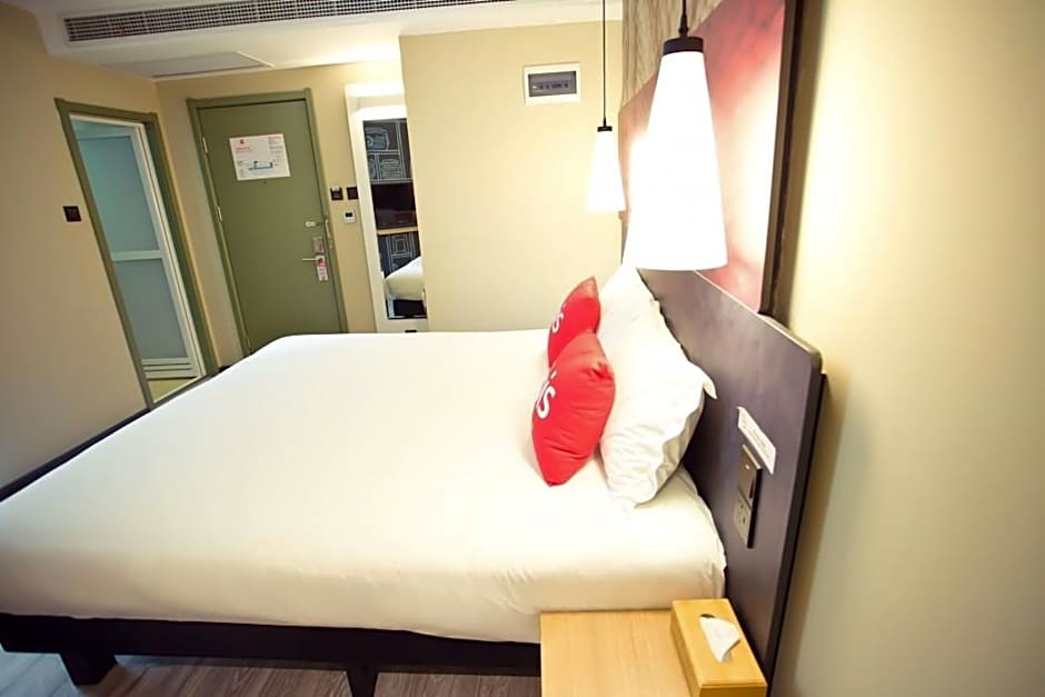 Ibis Xuzhou East Huaihai Road Hotel