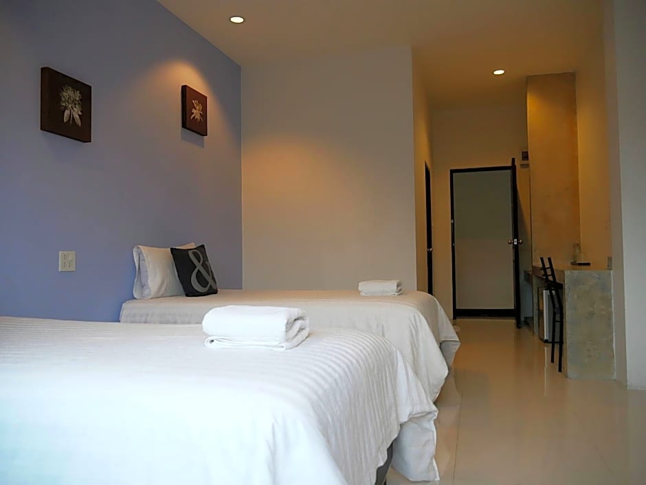 Sabai @ Chumphae Hotel