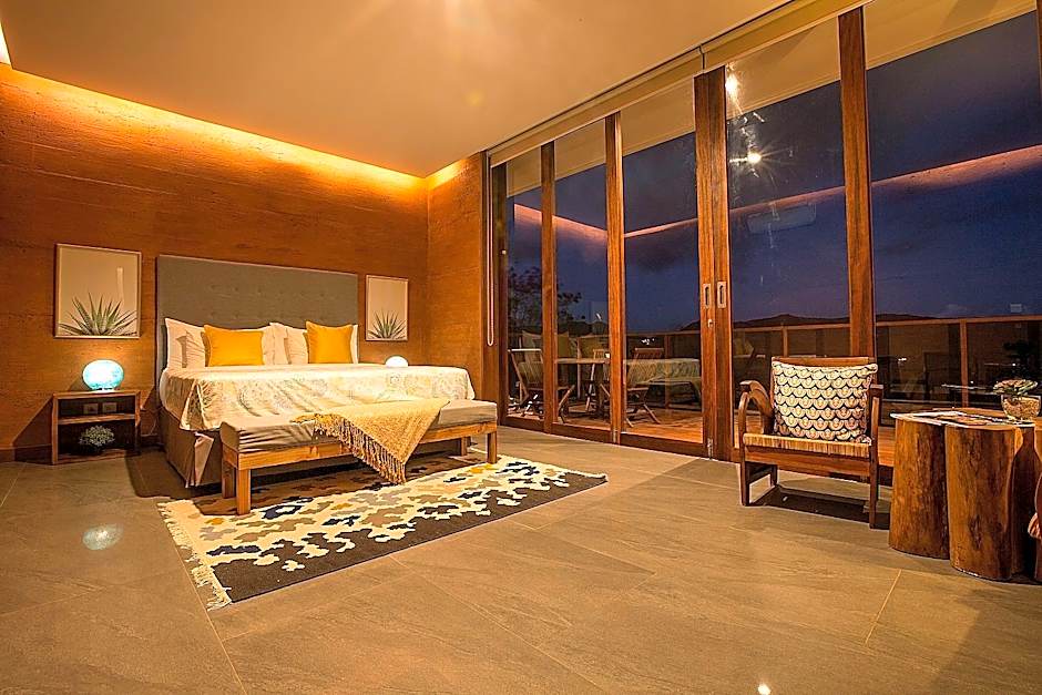 Seven Havens Residence