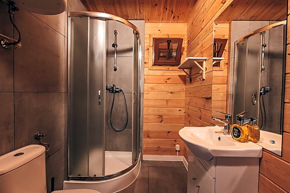 Leśniczówka-Wdzydze Pe eL