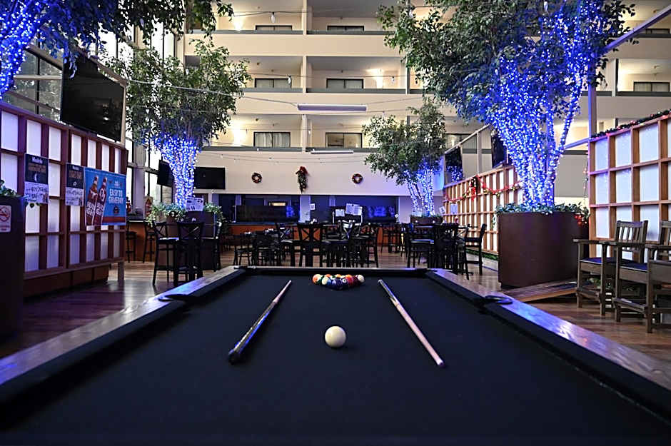 Atrium Hotel And Suites Dfw Airport