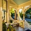 The George - Luxury Boutique Inn
