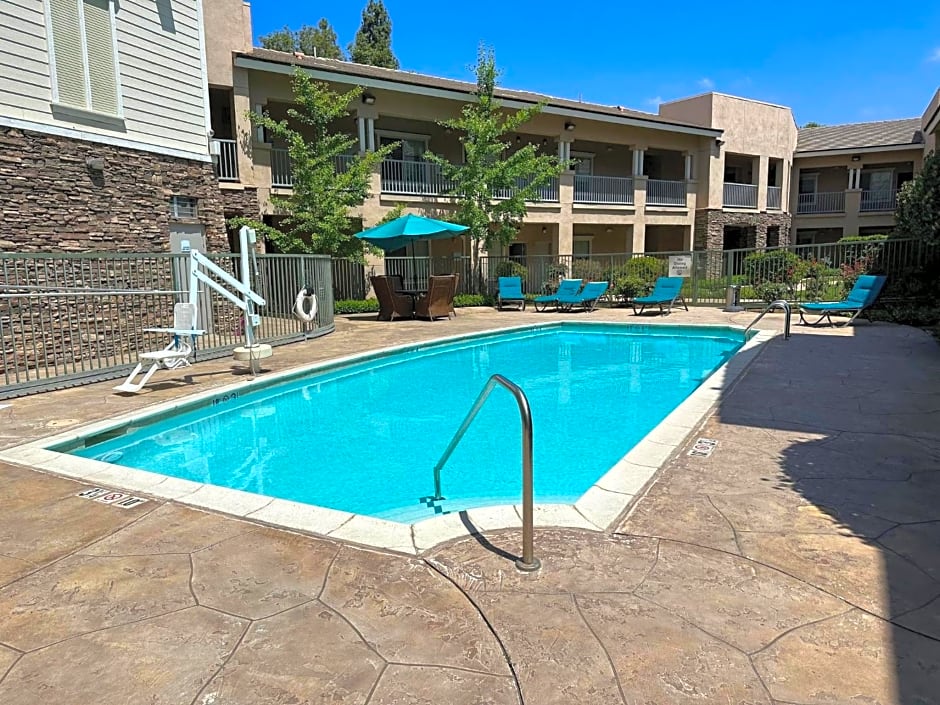 Holiday Inn Express Hotel & Suites San Dimas By IHG