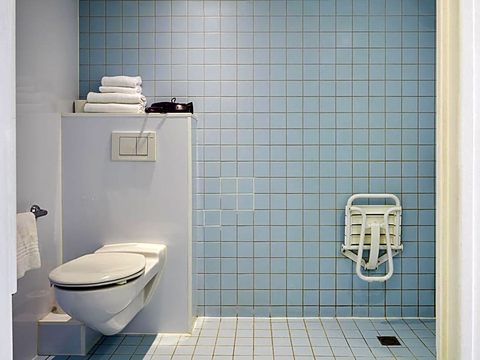 Adagio Access Paris Bastille Aparthotel