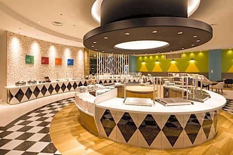 Comfort Suites Tokyo Bay