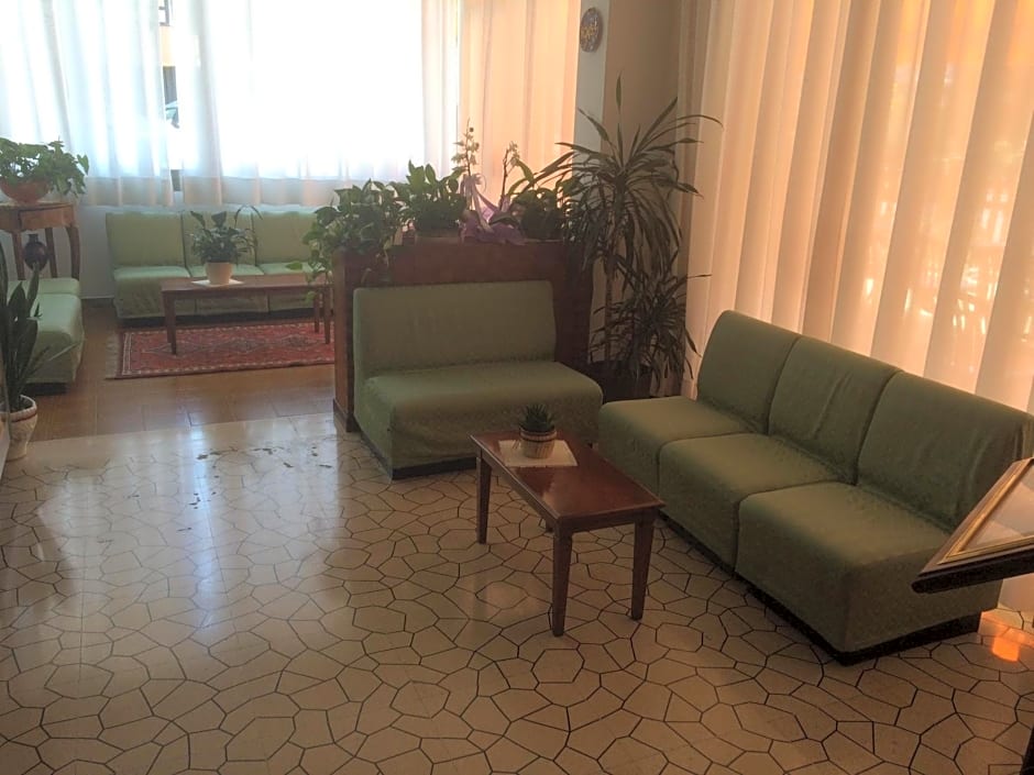Hotel Mirage