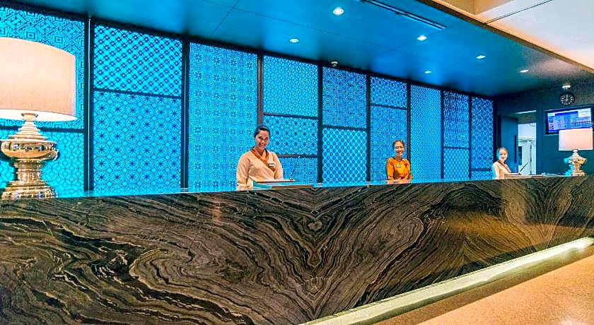 The Royal Paradise Hotel & Spa