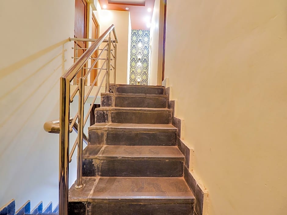 Hotel O GURUKRIPA INN