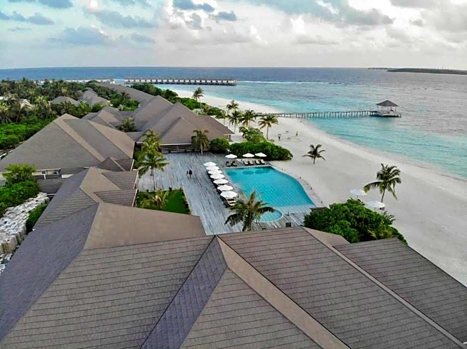 Brennia Kottefaru Maldives