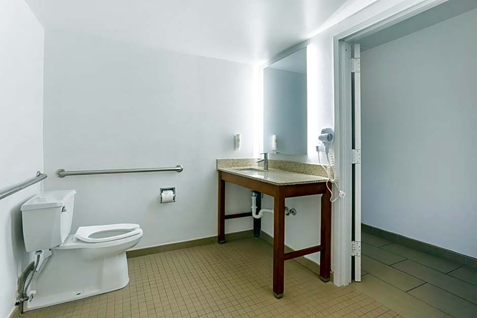 Comfort Inn Edgewater