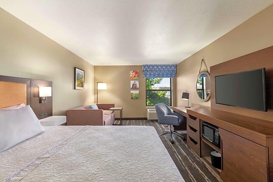 Hampton Inn By Hilton Tracy CA