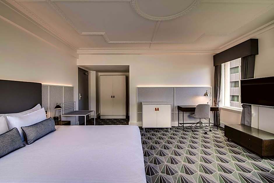 The Savoy Hotel on Little Collins Melbourne