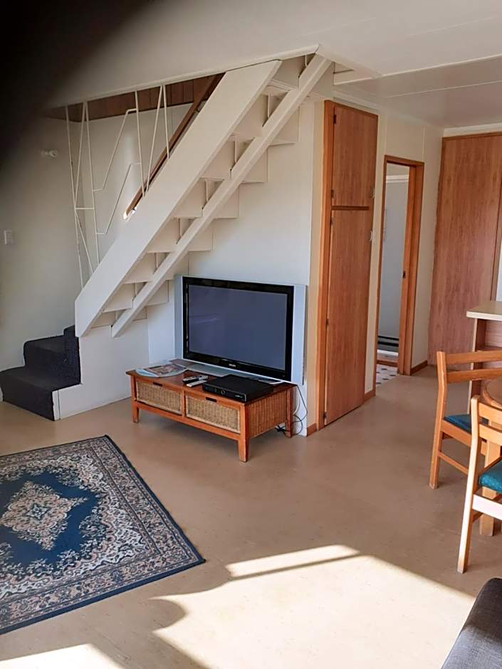 Moeraki Beach Motels