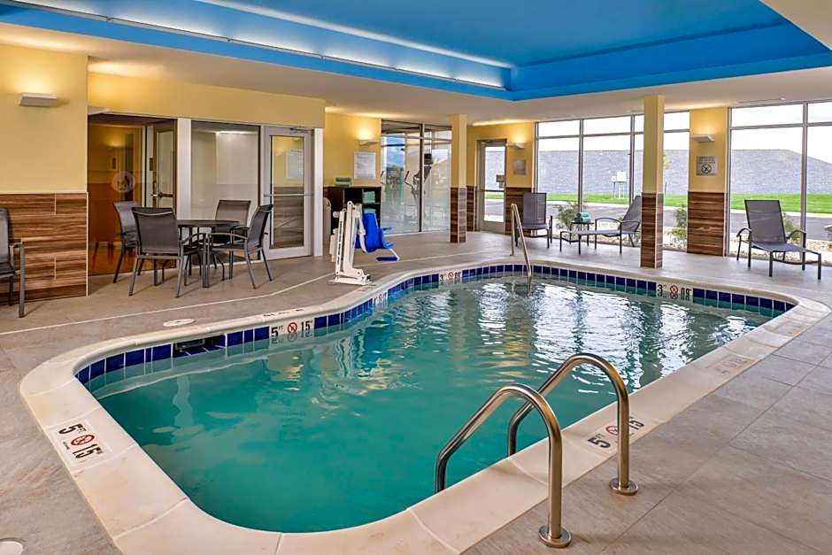 Fairfield Inn & Suites by Marriott Warrensburg