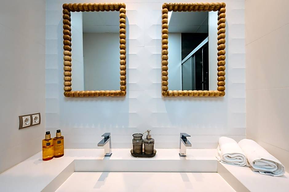 Apartamentos "El Escondite de Triana"