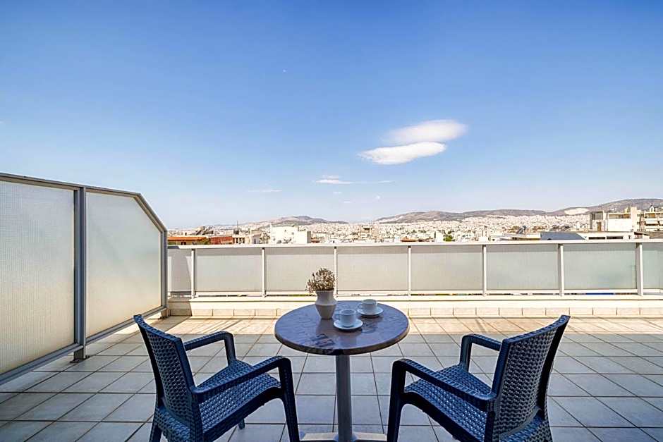 Xenophon Hotel
