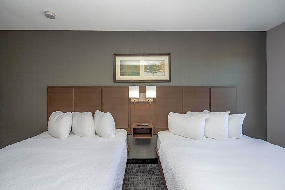 Coast Lethbridge Hotel & Conference Centre
