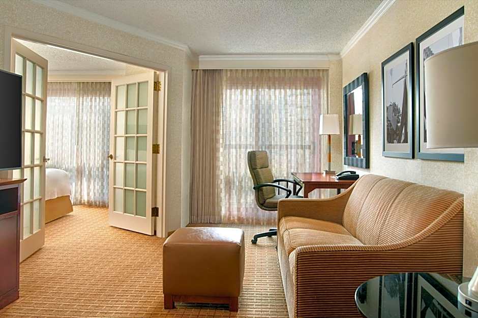 Atlanta Marriott Suites Midtown