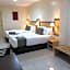 Victoria Palms Hotel
