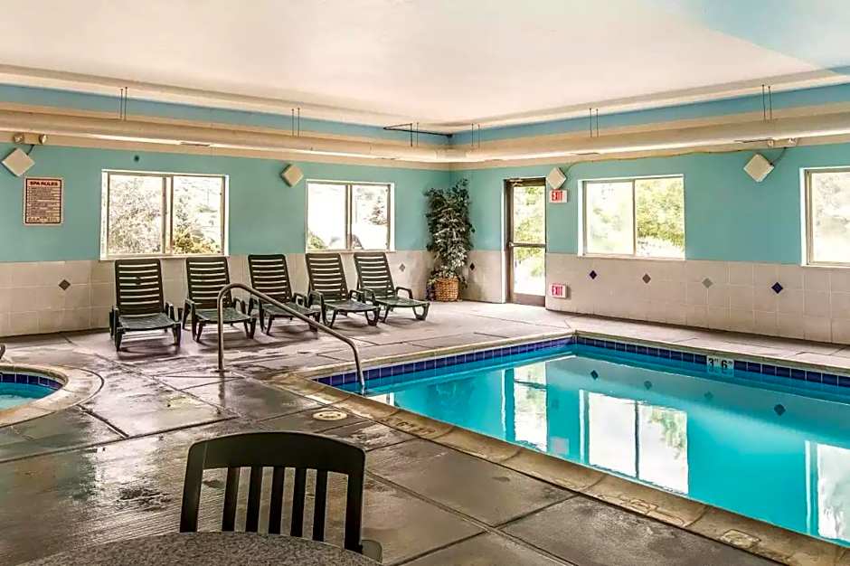 Wingate by Wyndham New Castle - Glenwood Springs