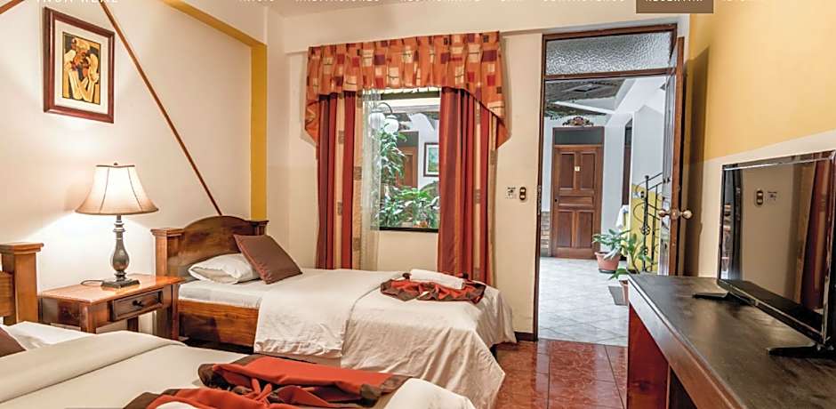 Hotel Amón Real