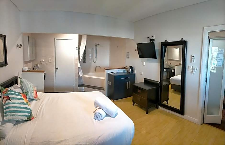 Dunsborough Bay Village Resort Suites