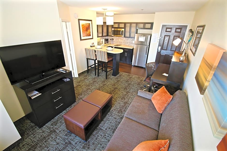 Staybridge Suites Bismarck By IHG