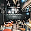 Ruby Lilly Hotel Munich