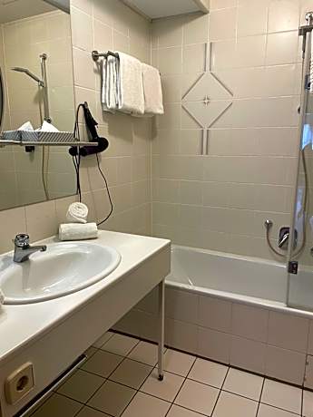 Family Room with Bath