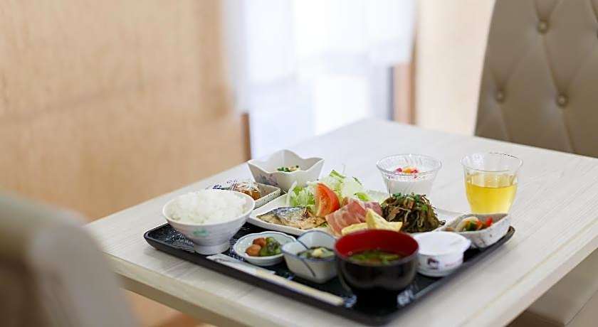 Hotel Peace Island Ishigaki In Yashima