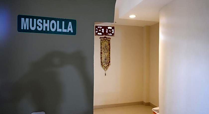 RedDoorz Syariah @ Jalan Jenderal Sudirman Palopo