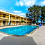 La Quinta Inn & Suites by Wyndham And Conference Center San Angelo