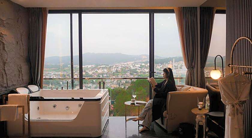 New Century Dalat Hotel
