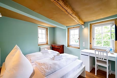 King Room with Lake View
