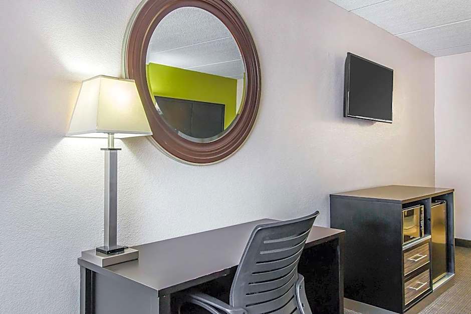 Quality Inn Hinesville - Fort Stewart Area