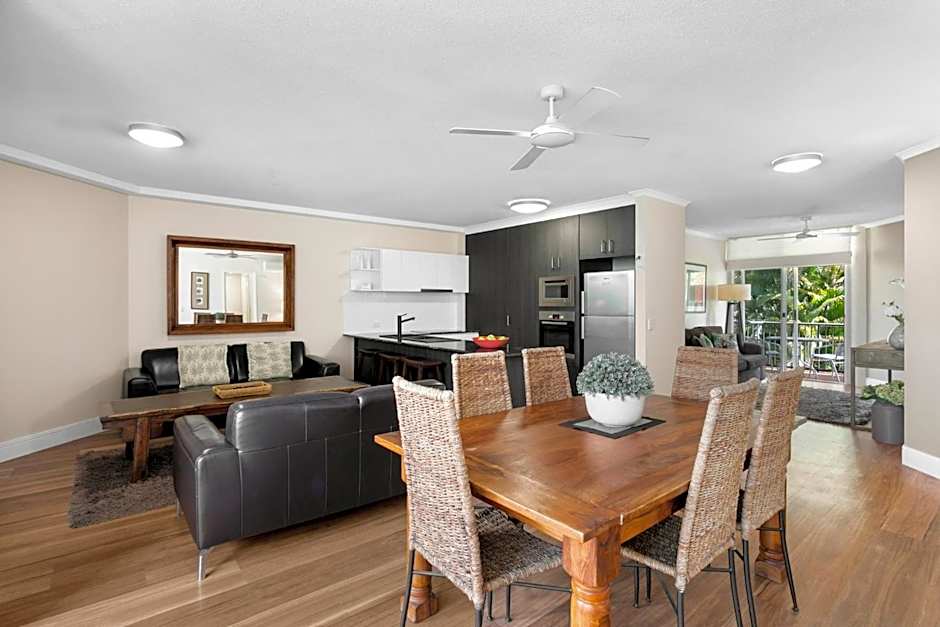 Noosa Tropicana