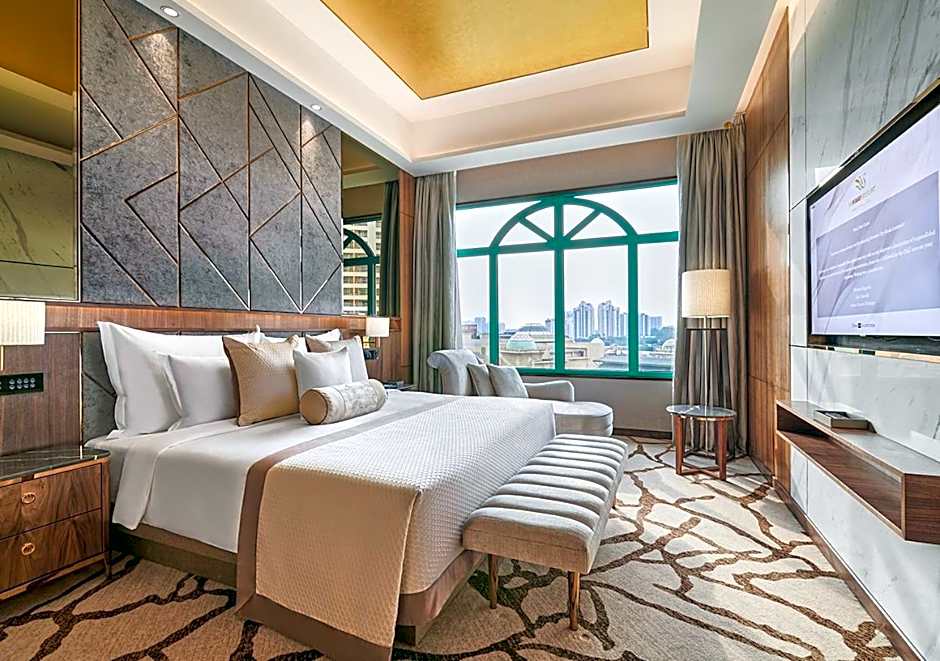 Photo 1 of 7 of Grand Suite
