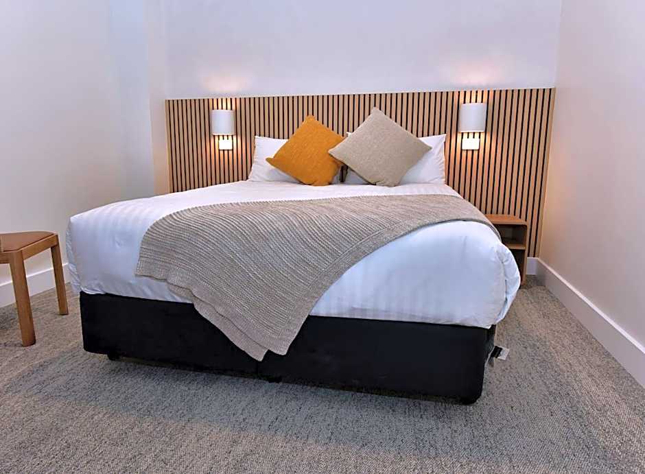 Lufra Hotel and Apartments