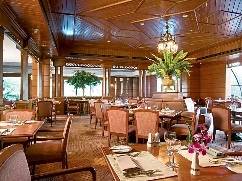 Pullman Khon Kaen Raja Orchid Hotel