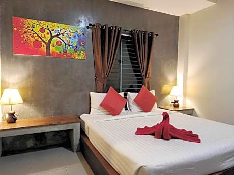 Budget Double Room (No windows)